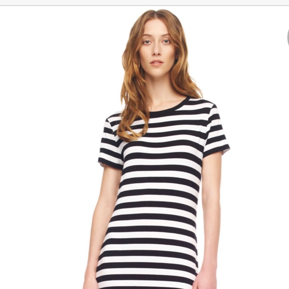 -SOLD- NWOT Micheal Kors Navy Striped Maxi Dress - Picture 2 of 13